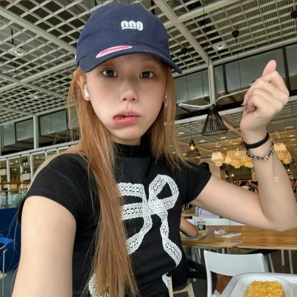 致不会表达爱的人